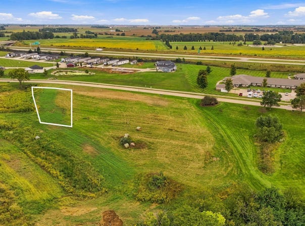 E Linden Lot 1, Mount Pleasant, IA 52641