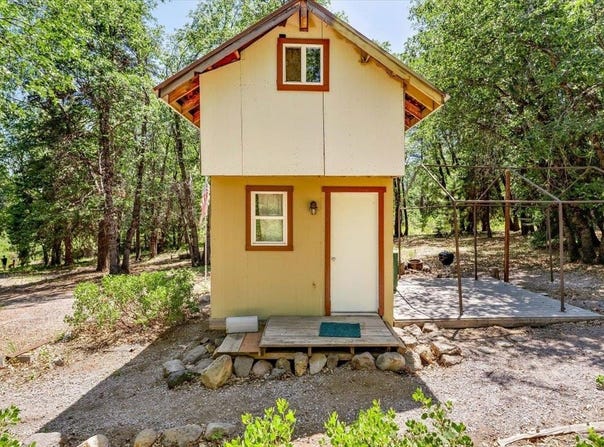 2-D13 Summit Circle, McCloud, CA 96057