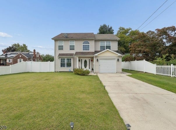 531 Manor Rd, Beverly City, NJ 08010-1029