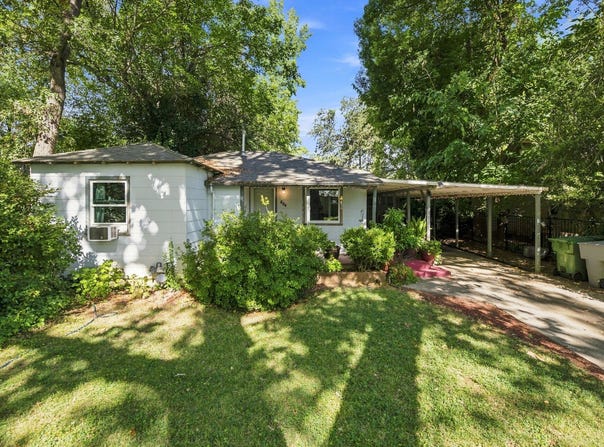 664 Loma Street, Redding, CA 96003
