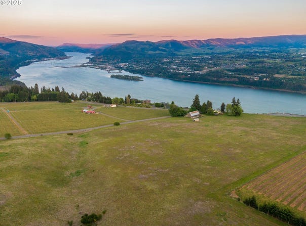 11 WESS Rd, Underwood, WA 98651