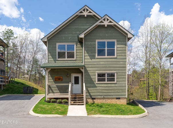 911 Osprey Way, Pigeon Forge, TN 37863