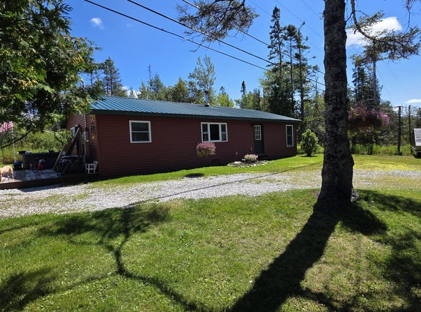 2750 N 3 Mile Rd, Hessel, MI 49745