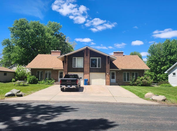 1745 Duluth Street, Maplewood, MN 55109