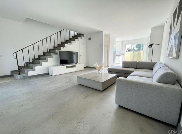 789 Mollison Ave, El Cajon, CA 92021