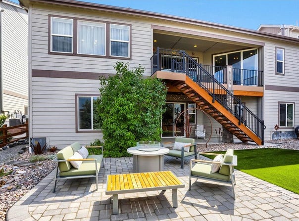 18401 W 93rd Pl, Arvada, CO 80007