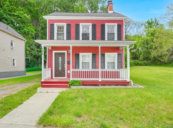 194 Smith Street, Poughkeepsie, NY 12601
