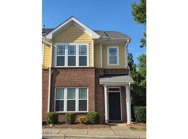 806 Carpenter Glenn Drive, Cary, NC 27519