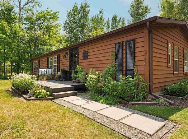 404 CLARK, BOYNE CITY, MI 49712