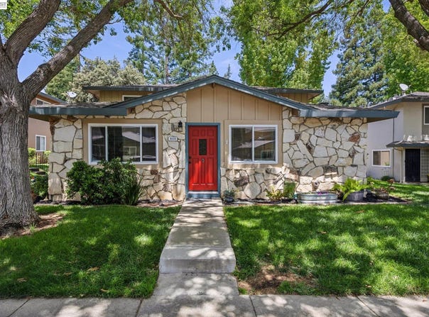 8110 Arroyo Dr, Pleasanton, CA 94588