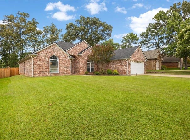 305 Bridgers Hill Rd, Longview, TX 75604