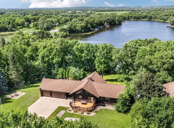 20368 Edgehill Circle, Richmond, MN 56368