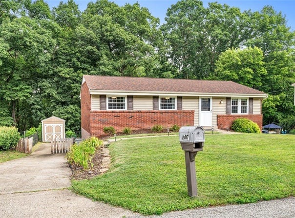 607 Stoneridge Dr, Allison Park, PA 15101