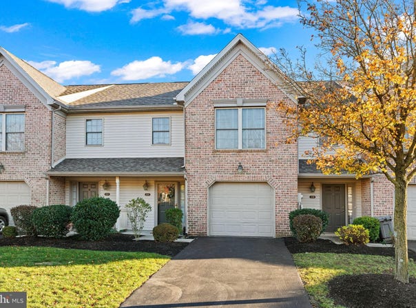 226 TIMBER VIEW Drive, HARRISBURG, PA 17110