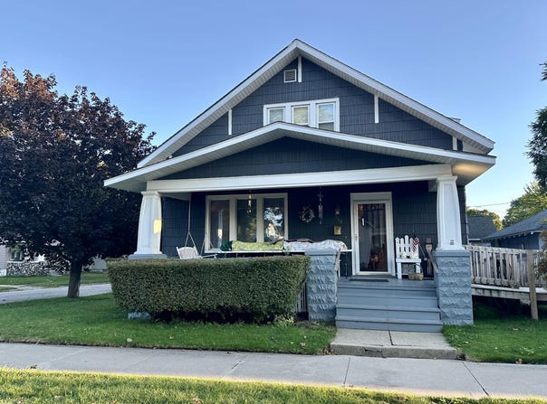 313 3rd Street, Manistee, MI 49660
