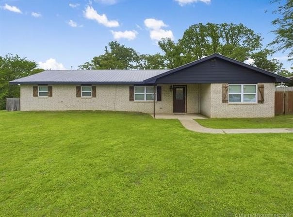 674 S Ethan Allen Drive, Atoka, OK 74525