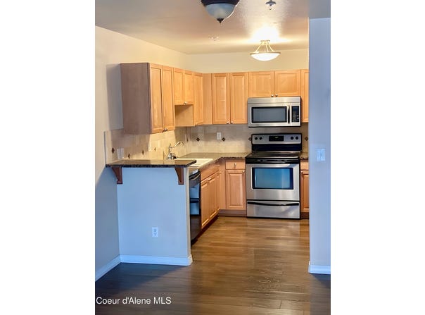 352 N Promenade Loop, Post Falls, ID 83854