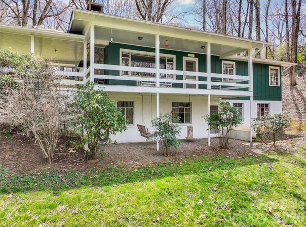 26 Laurel Loop, Maggie Valley, NC 28751