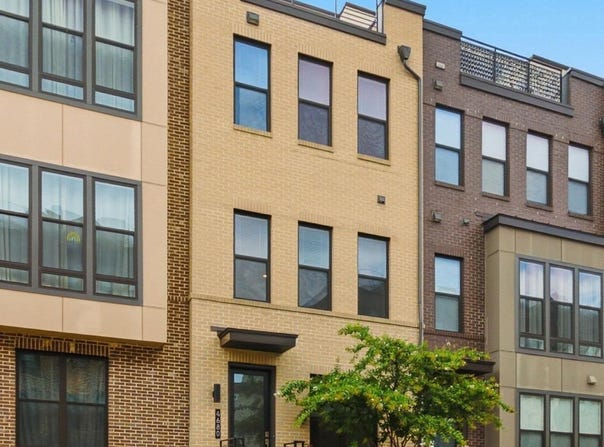 4680 CHARGER Place, CHANTILLY, VA 20151