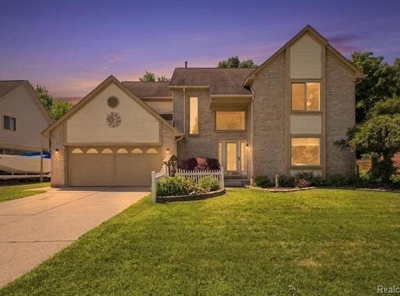 28108 Ruby Ct., Chesterfield Twp, MI 48047