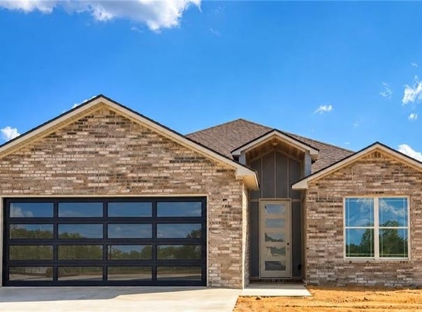 2437 Brandywine ST, Greenwood, AR 72936