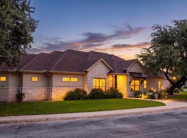 1808 Chalet Circle, Kerrville, TX 78028