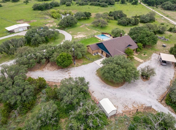 5615 County Road 153, Bangs, TX 76823