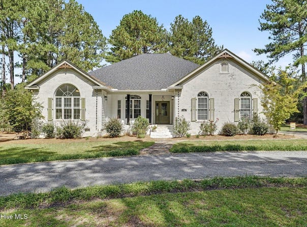 14 Deer Track Road, Jackson Springs, NC 27281
