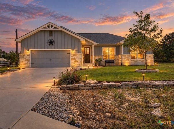1720 Rocky Ridge Loop, Canyon Lake, TX 78133