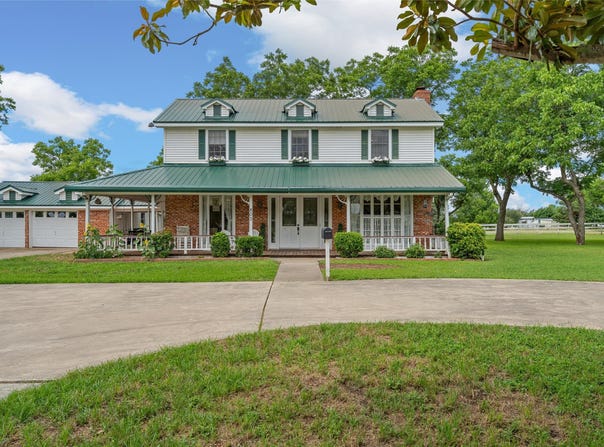 803 S Stallworth, Rosebud, TX 76570
