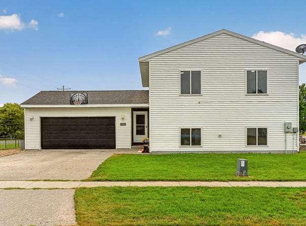 801 3rd Street SE, Kasson, MN 55944