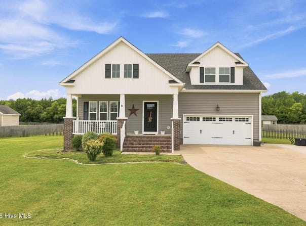 118 N Lou Sawyer Road, Moyock, NC 27958