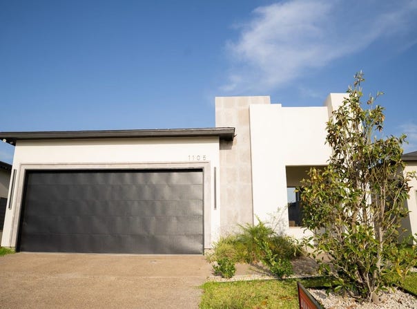 1105 Morocoy Dr., Laredo, TX 78046