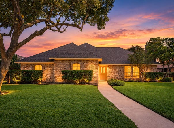 907 Rush Creek Drive, Allen, TX 75002
