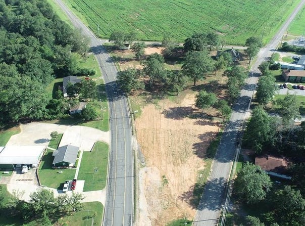 100 W Bridges Street, Buena Vista, GA 31803