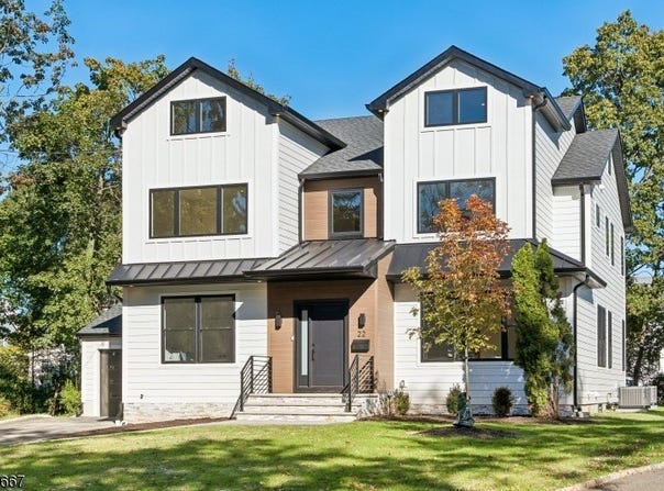 22 Reeve Cir, Millburn Twp., NJ 07041-1913