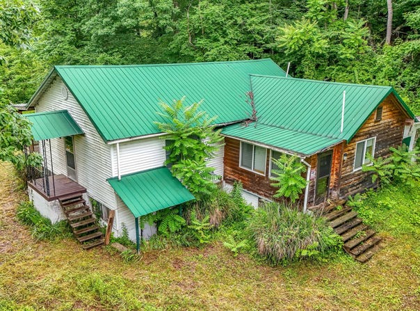 684 Lower Twin Road, Jackson, KY 41339