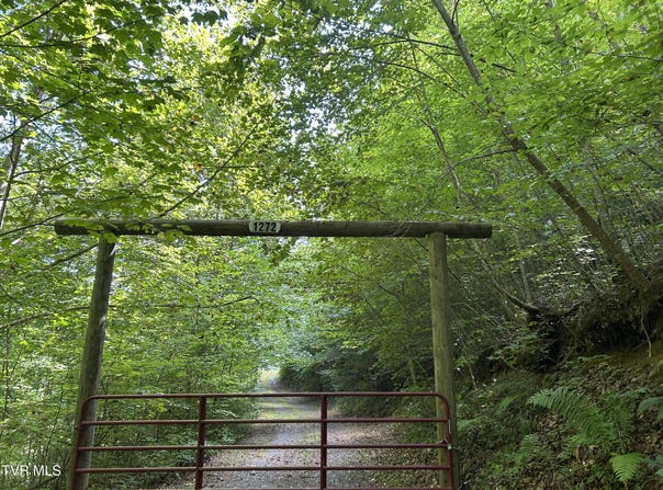 1272 Briar Fork Road, Bean Station, TN 37708