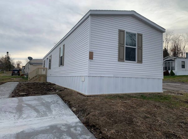 4261 Meadowlark Drive, Flint, MI 48532