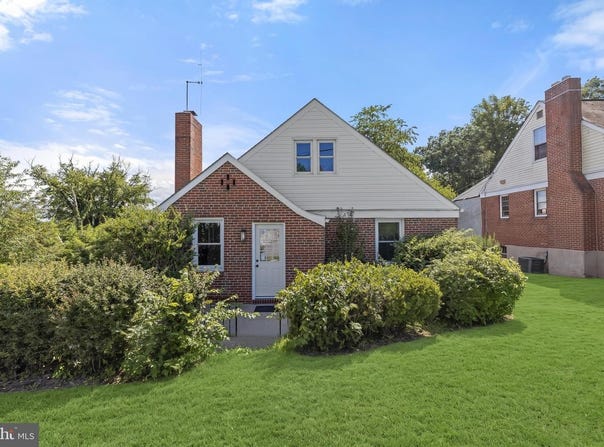 5601 WINDSOR MILL RD, BALTIMORE, MD 21207