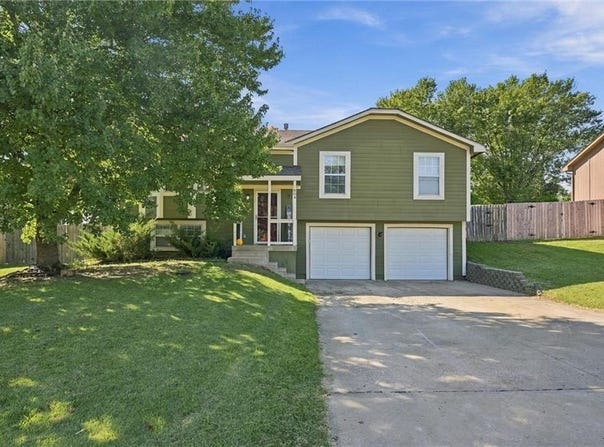 804 S Cedar Street, Belton, MO 64012