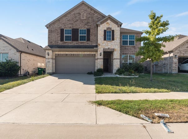 215 Hadley Lane, Fate, TX 75087