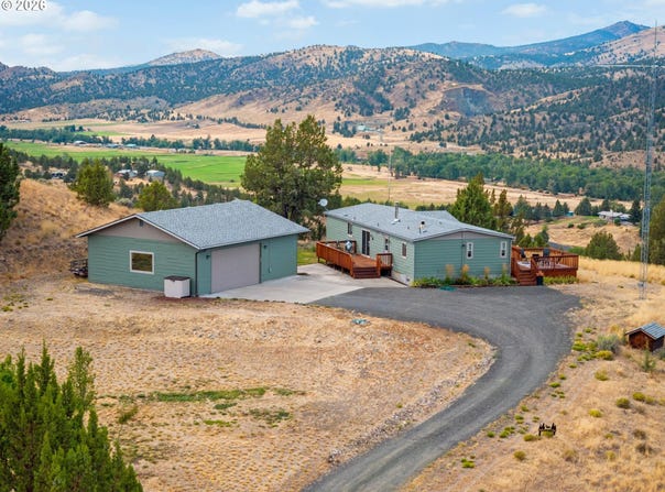 27671 BUMPY Rd, JohnDay, OR 97845