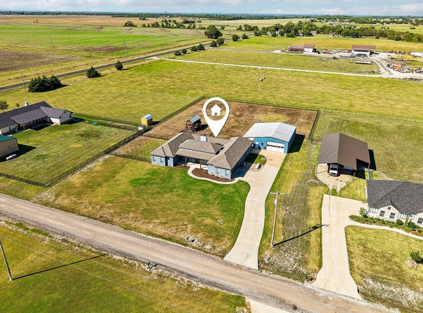 291 County Road 4833, Leonard, TX 75452