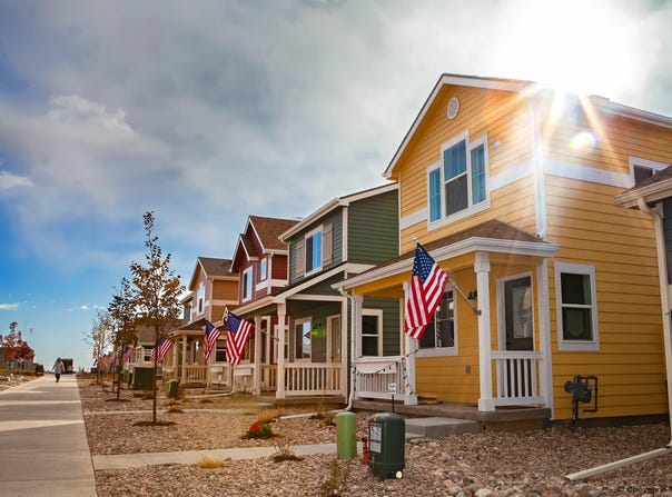 2123 WILD BLUFF, Cheyenne, WY 82009