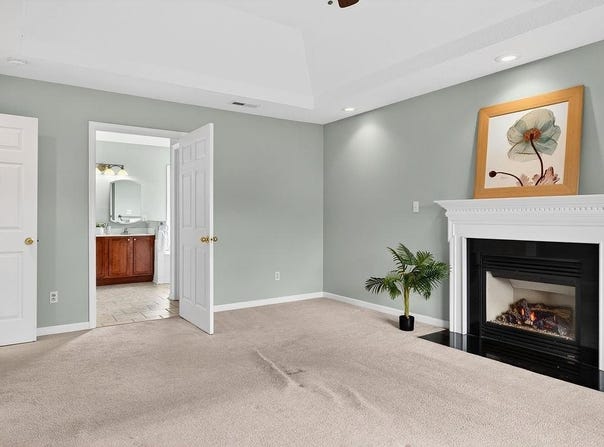 106 BOWMANS RUN DR, STUARTS DRAFT, VA 24477