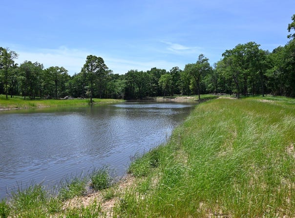 56 E1750 Rd, Coalgate, OK 74538