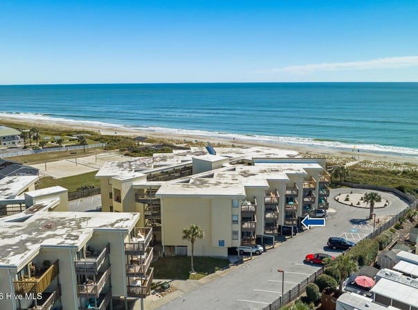 9100 Reed Drive, Emerald Isle, NC 28594