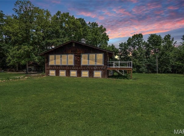 71 Shady Oaks Drive, Eureka, MO 63025