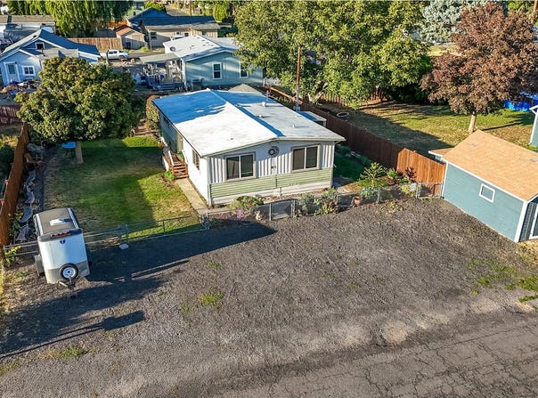 813 HOME Ct, TheDalles, OR 97058